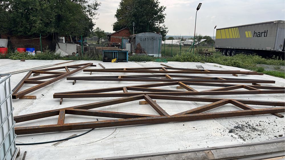 Метални конструкции,бунгала,ковано желязо,парапети,огради,мебели