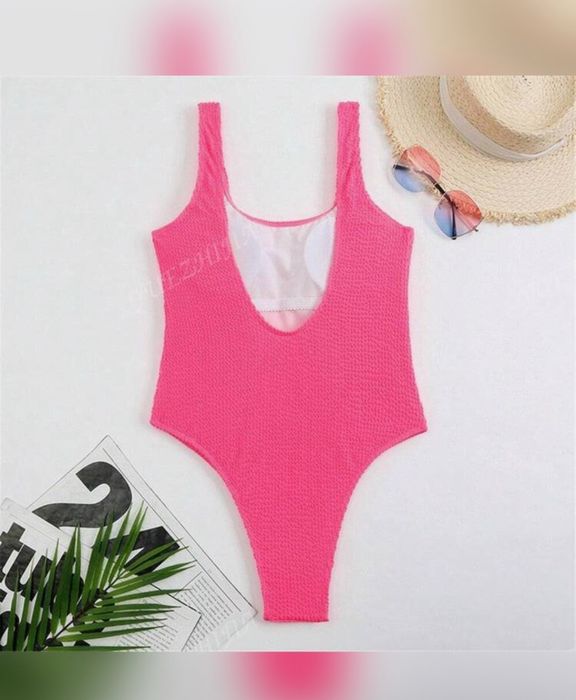 Нови бански по 15 лв