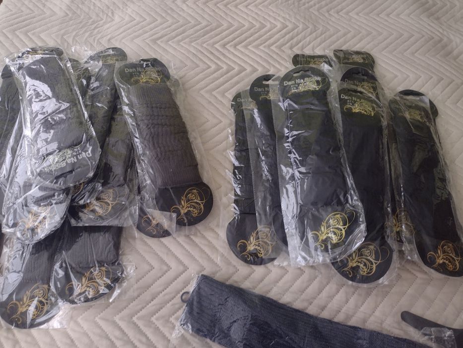 Зимни дамски мекички гети 27 броя продават се всички заедно.