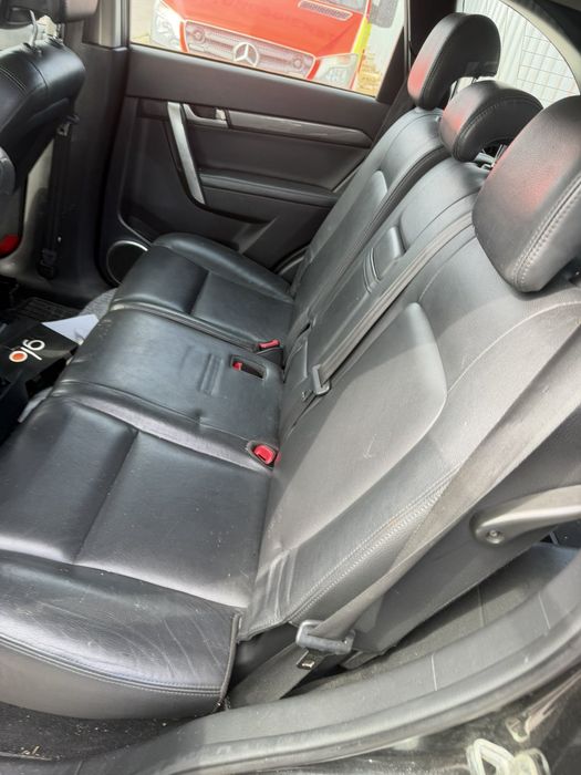 Chevrolet Captiva 2.2 бензин 2010г
