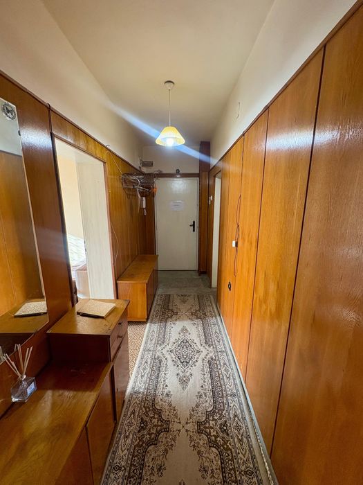 Тристаен Тухлен Апартамент В Центъра на гр. Търговище