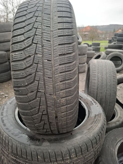 Vand 1 sau 2 anvelope 215 60 17  hankook bune de iarna am 3 buc