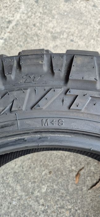 4 anvelope M+S Nitro 325/50/22.Pretul este pe bucata.