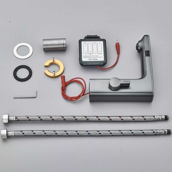 Модерен сензорен LED смесител за баня с дисплей W89