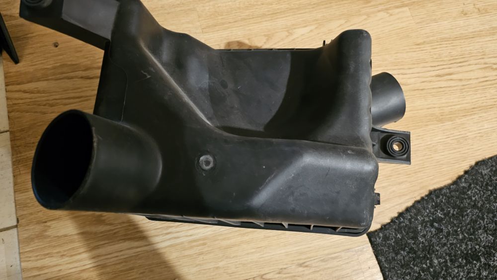 Carcasa filtru aer cu filtru Nubira 2