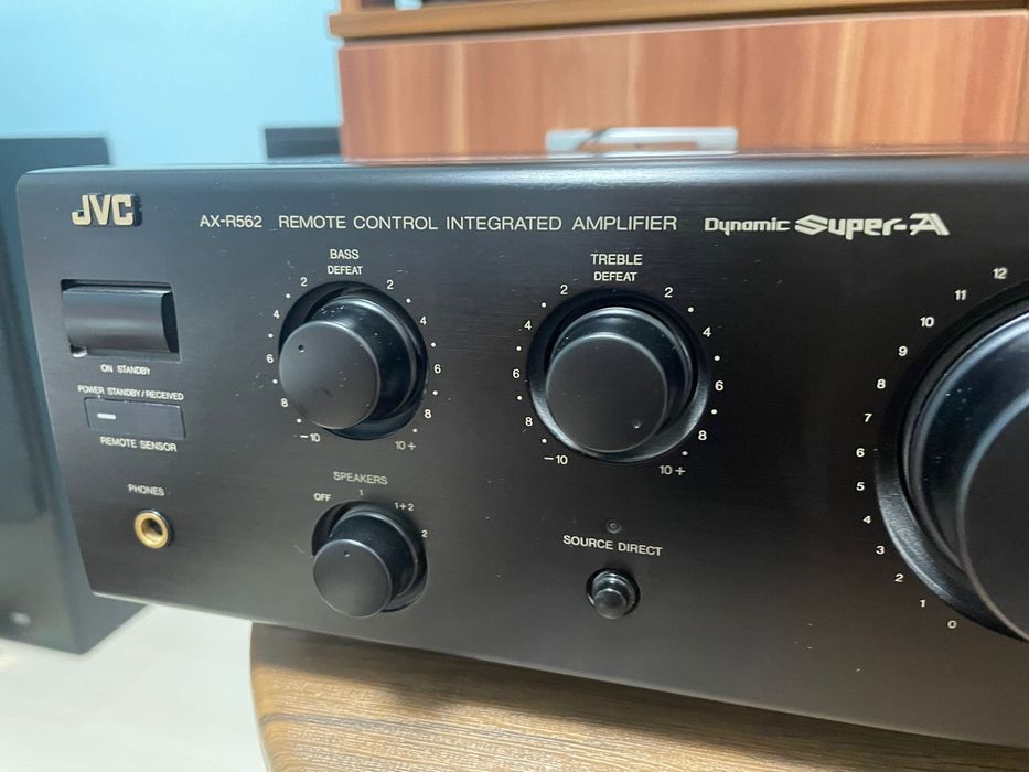 JVC AX-R562 Integrated Amplifier