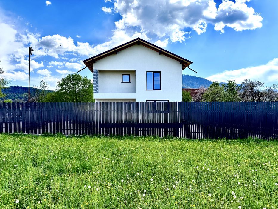 Casa de vanzare