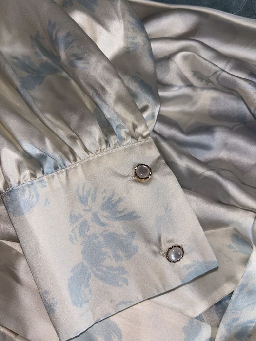 Продам платье молочного цвета 44 размер