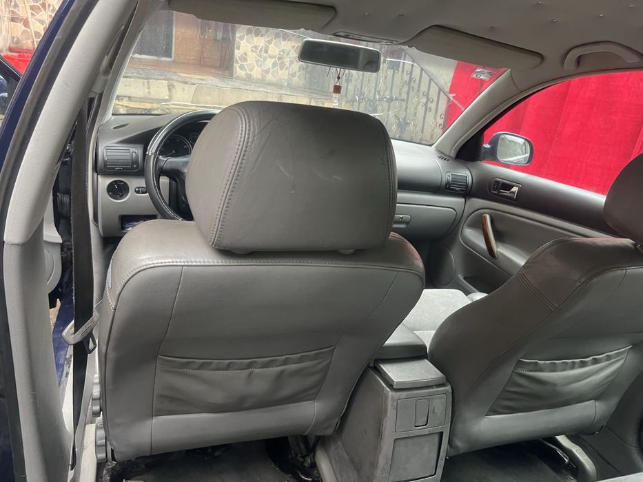 Vând passat 5.5 1.9 170 cai