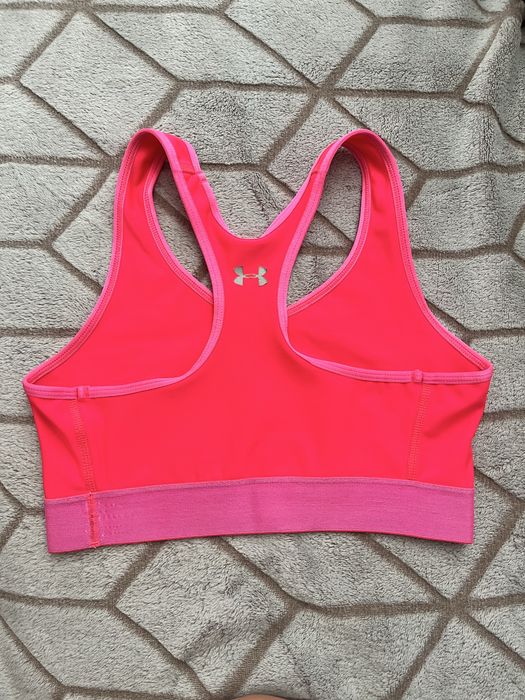 Спортно бюстие Under Armour