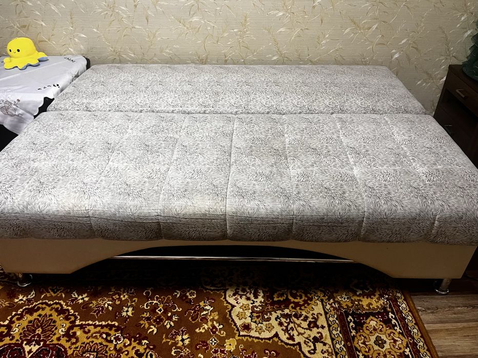 Продам диван в хорошем состоянии