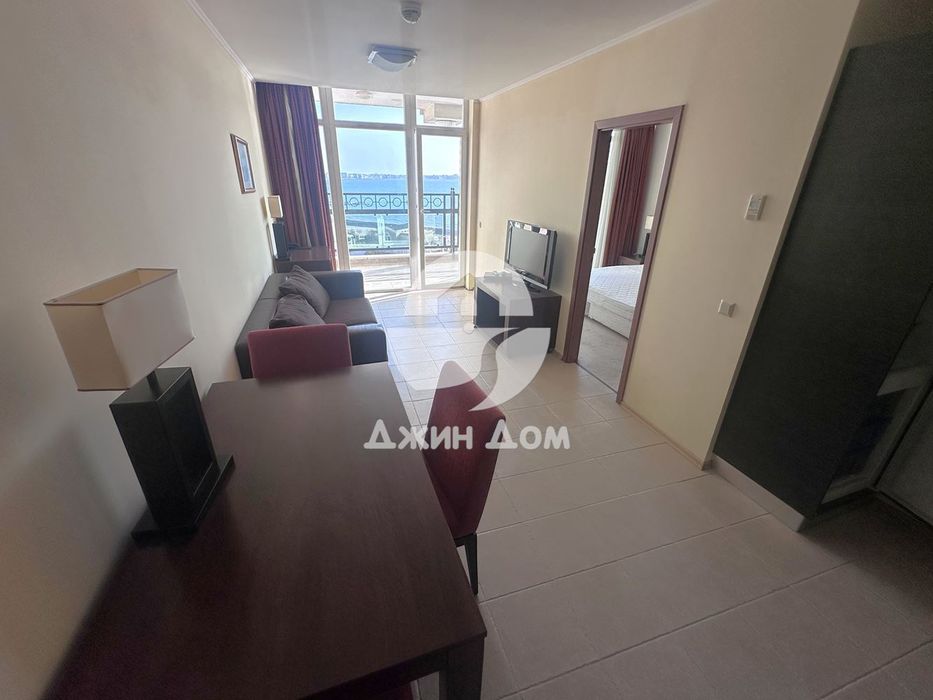 Продава се Тристаен апартамент в Поморие - 88 кв.м за 696 €/кв.м - Снимка #1