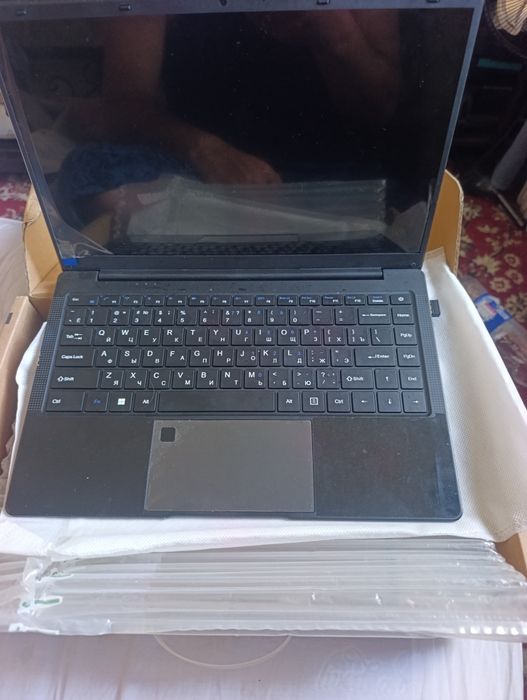 Продам ноутбук новый