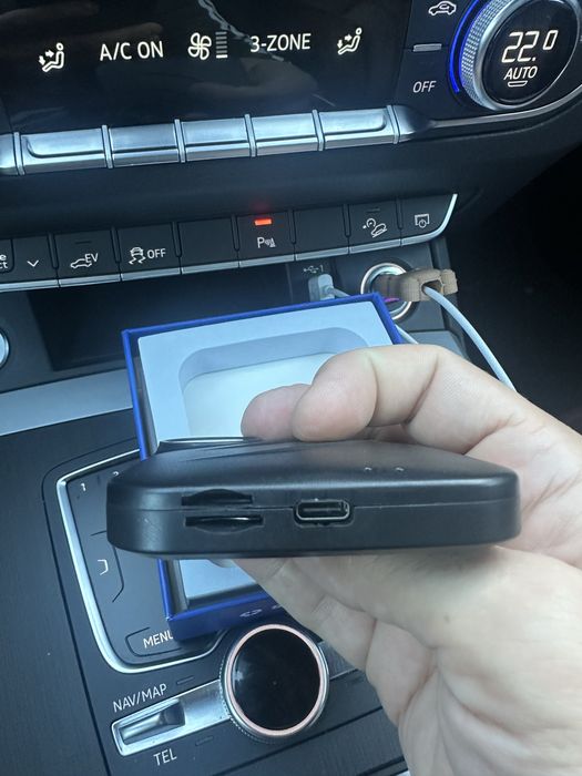 Vand Wireless Carplay/Android auto