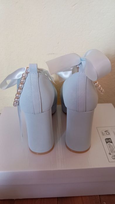 Дамски официални обувки