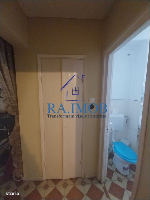 Apartament 2 camere, et 10, Vest - Al.Godeanu - 48900 euro negociabil