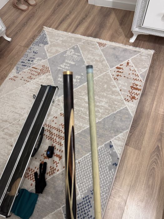 Продается Кии бильярдный