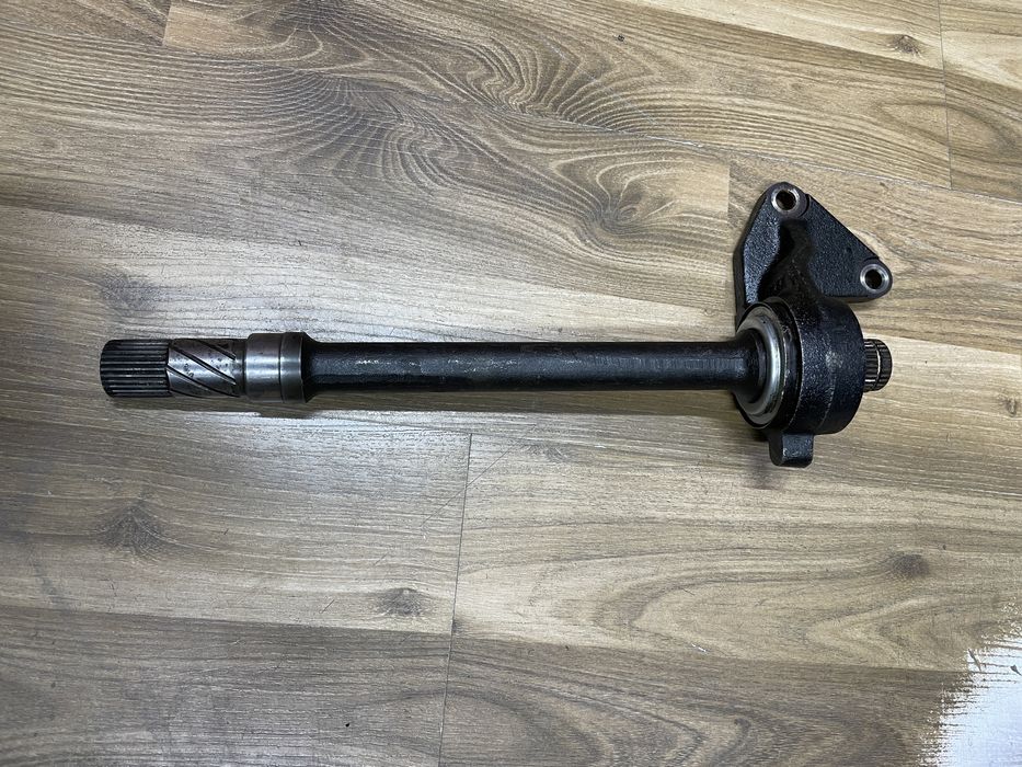 Промежуточный вал граната привод в сборе