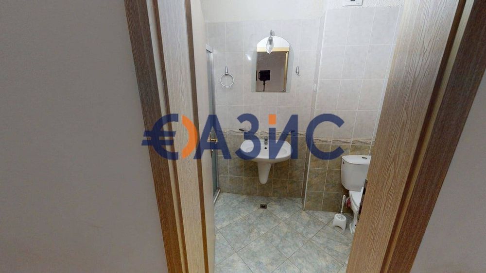 Продава се Двустаен апартамент в к.к. Слънчев бряг - 74 кв.м за 933 €/кв.м - Снимка #14