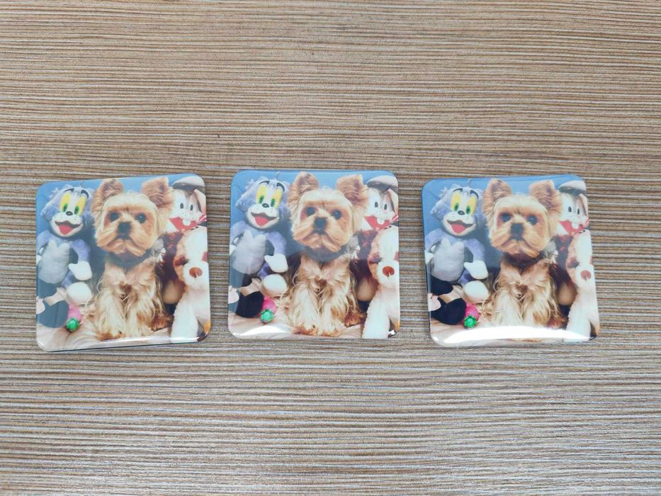 Magneți personalizați metal 5x5 cm – amintiri unice pentru frigider