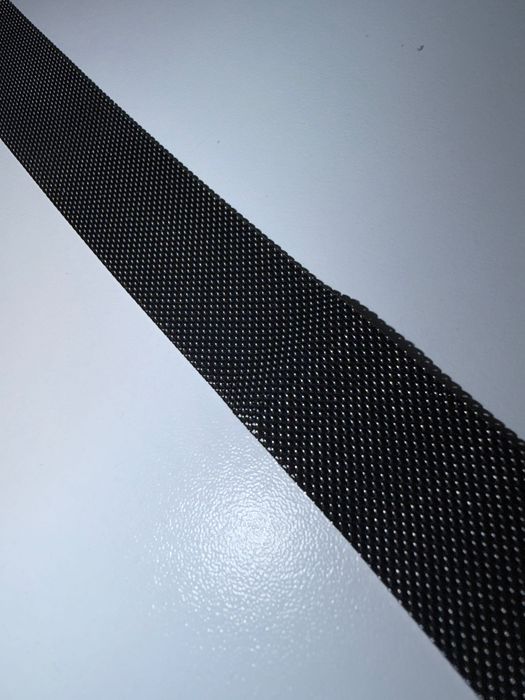Apple Watch Series 10, 46mm.  каишка „ Milanese Loop“