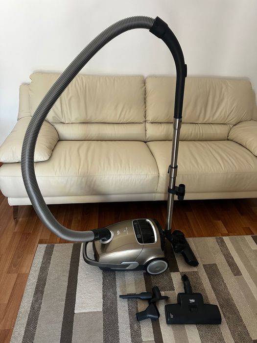 Aspirator Beko VCC6480T