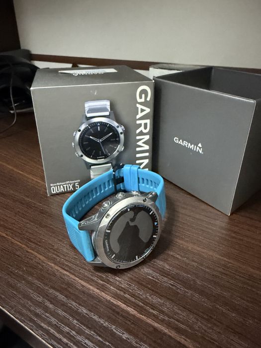 Продам часы GARMIN