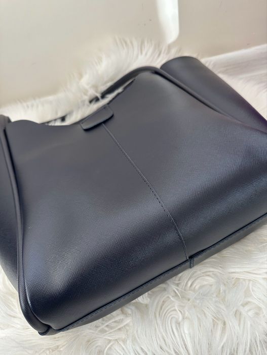 Нова дамска чанта