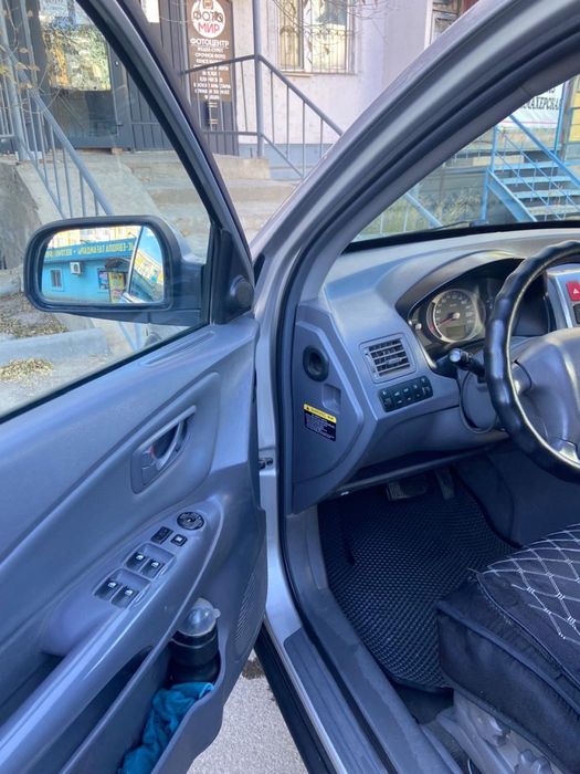 Продам машину хундай туксон