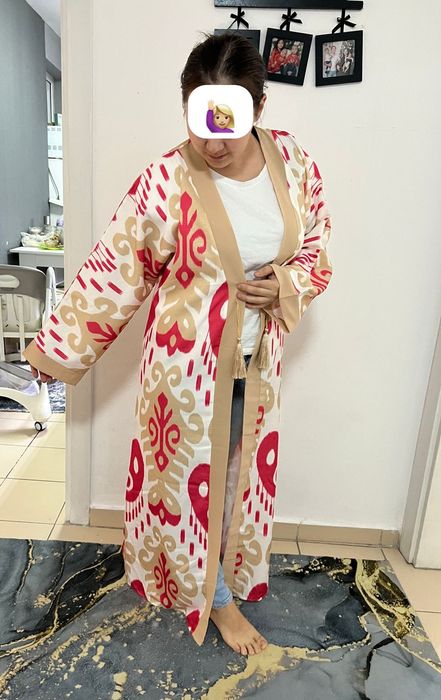 Абайки. Очень красивая.