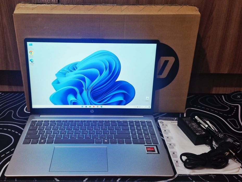 Hp laptop 15 Ультрабук 24-25 год!