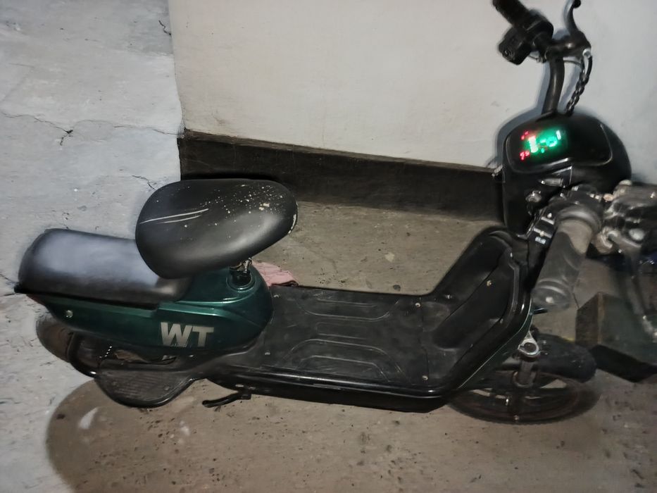 Продам электроскутер шустрый