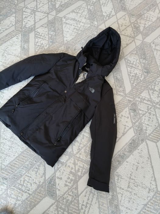 Продается подростковый куртка размер  L