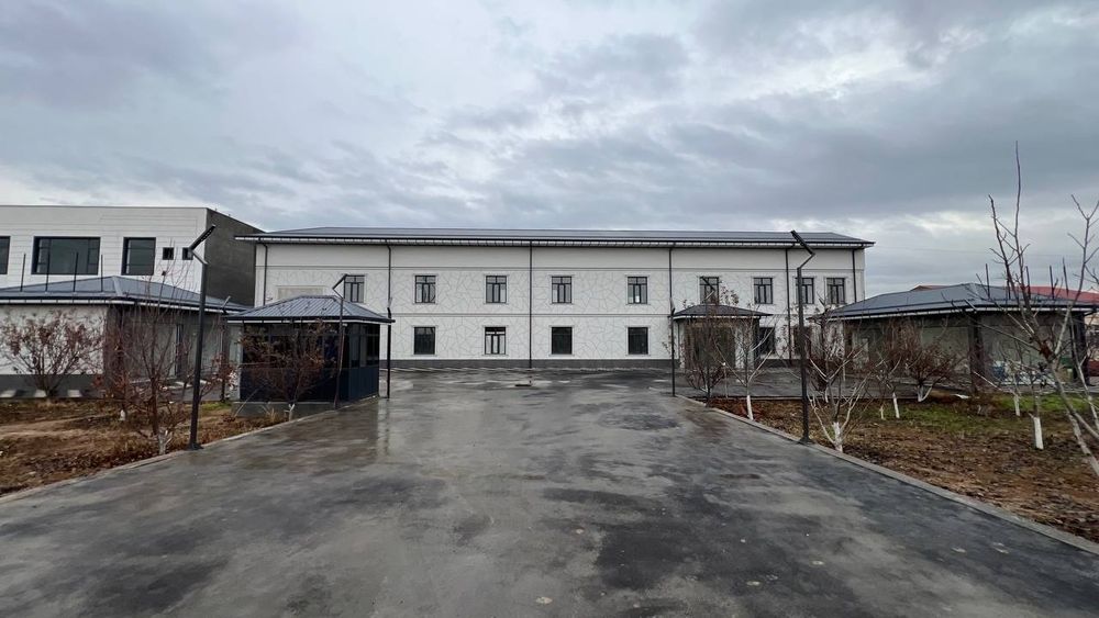 Сергели, Янги Тошкент! Продается отдельно стоящее здание вдоль трассы