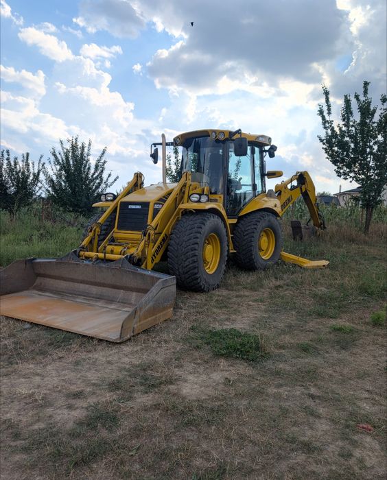 Ofer servicii cu buldoexcavator, săpături, amenajări, demolări
