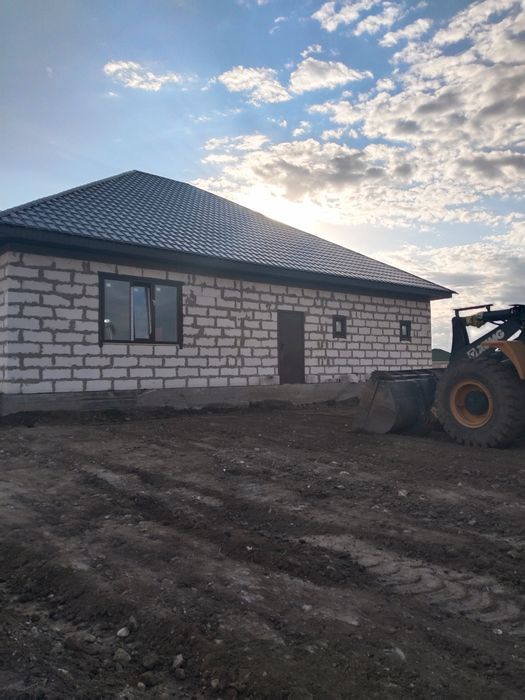 Продам дом республика 996