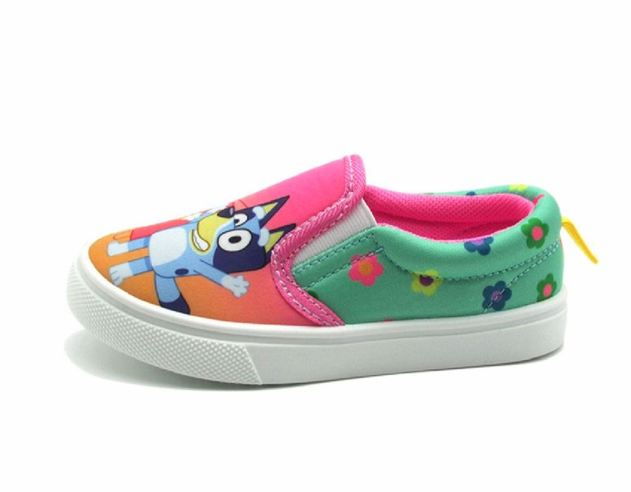 Обувь на девочку, макасины