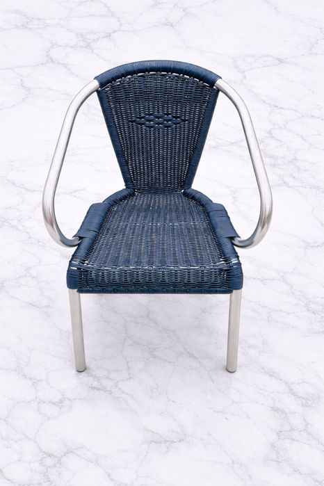 Scaune inox / scaunele lemn / mese