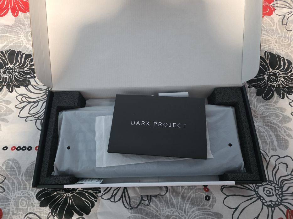 Продавам Механична Клавиатура Dark Project Midnight (TKL Layout)
