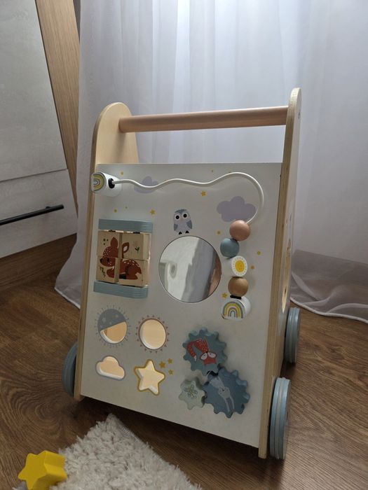 Дървена играчка за прохождане Moni