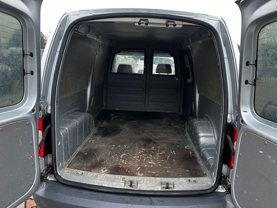 Volkswagen Caddy Maxi Lung - 2010 - 2.0 TDI 140Cp - Clima