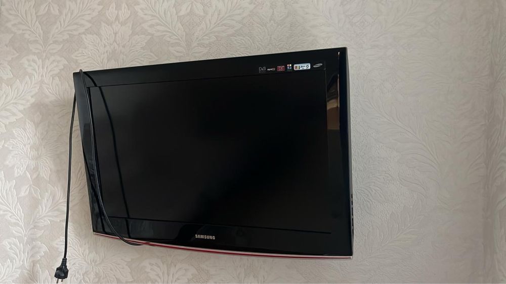 Продам телевизор samsung