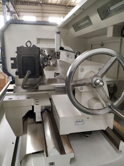 Токарный станок с ЧПУ КМТ KE63/1500