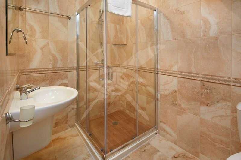 Продава се Едностаен апартамент в Свети Влас - 30 кв.м за 1600 €/кв.м - Снимка #1