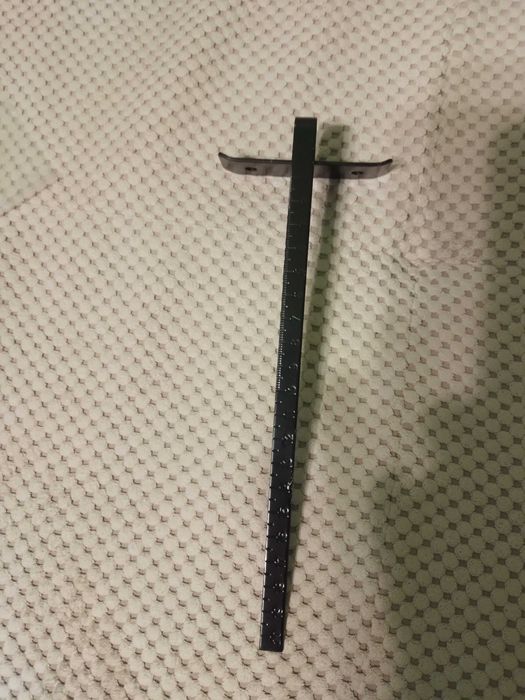 Продавам ръчен циркуляр " Макита"