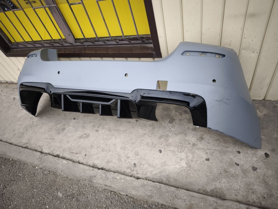 BMW диффузор зад бампера Е60 F10