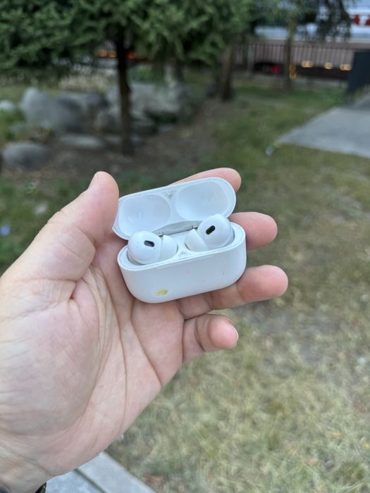 Apple Airpods Pro 2 Lighning