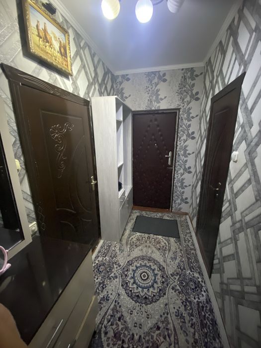 Arzon kvartira sotiladi Vasxod bozor yonida