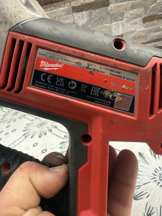 Акумулаторен перфоратор MILWAUKEE M18 BH