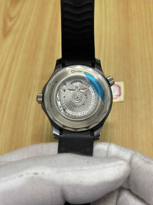 omega seamaster diver 300m керамика/ сиво